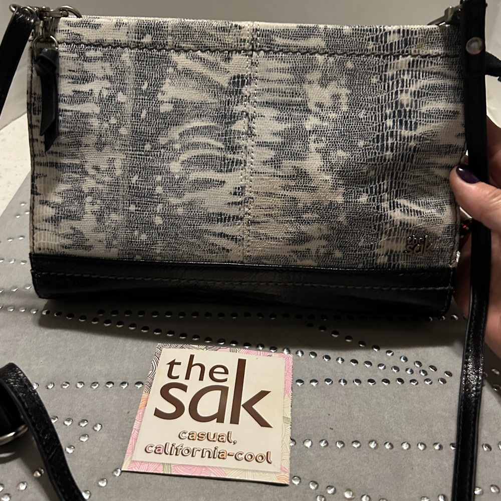 The Sak Black and Cream Textured Crossbody Bag